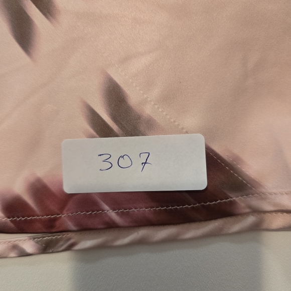 WEWOREWHAT Slip Skirt In Blush Pink Floral Size 6 - Picture 13 of 13